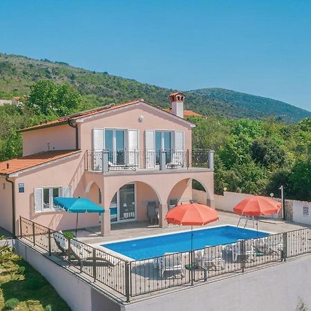 Villa Dijana Viskovici Luaran gambar