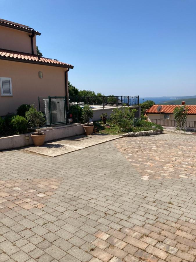 Villa Dijana Viskovici Luaran gambar