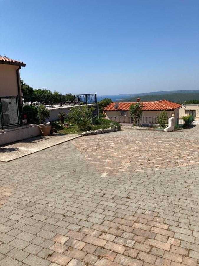 Villa Dijana Viskovici Luaran gambar